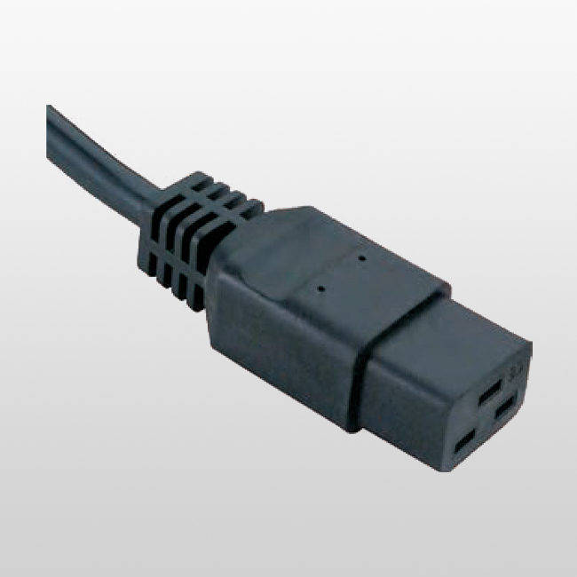 LA010E Connecteur C19 pour équipement de classe I pour conditions froides